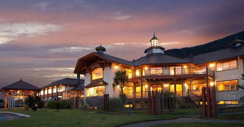 Loberias Del Sur Hotel Puerto Chacabuco Ngoại thất bức ảnh
