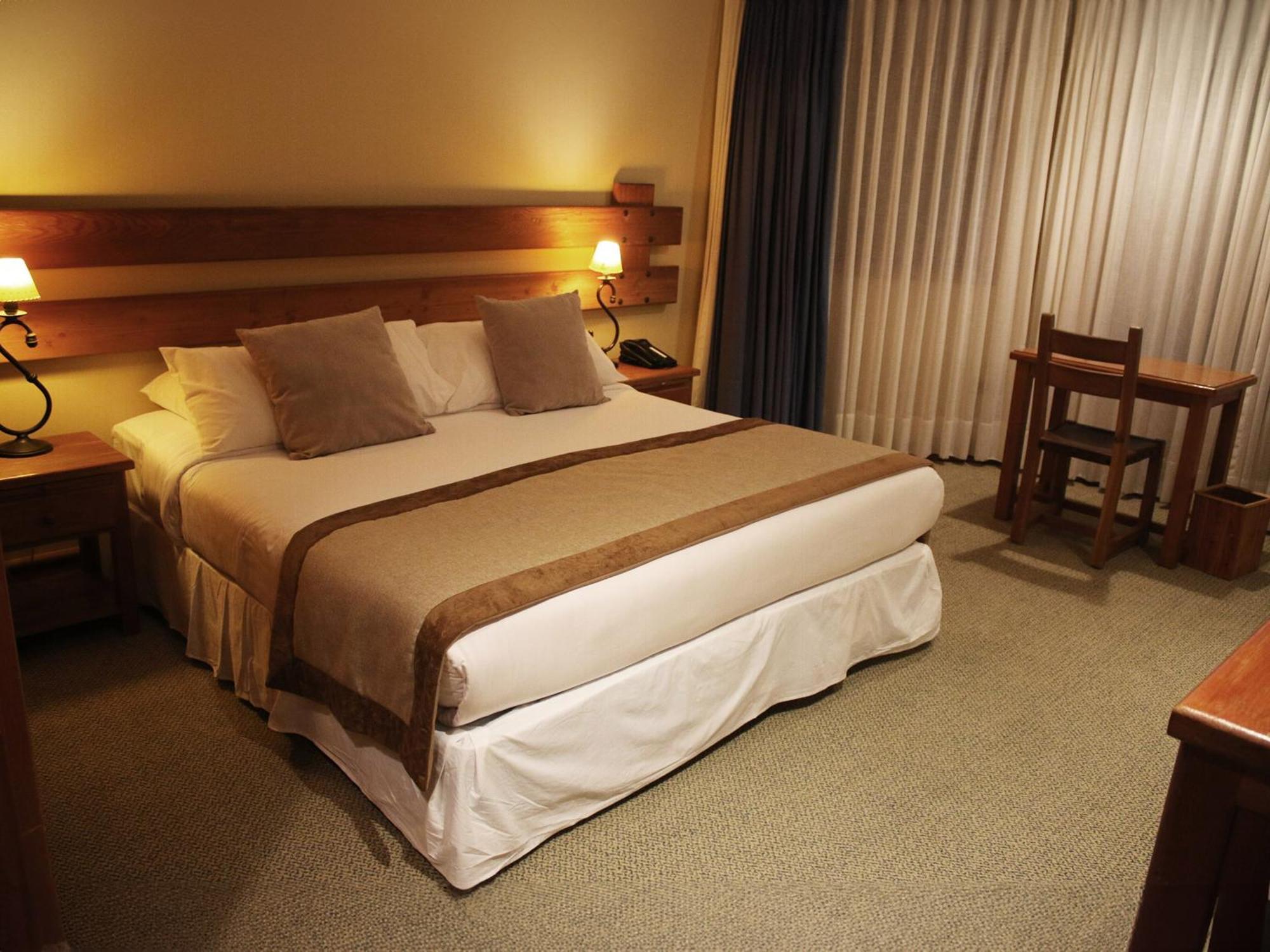 Loberias Del Sur Hotel Puerto Chacabuco Ngoại thất bức ảnh