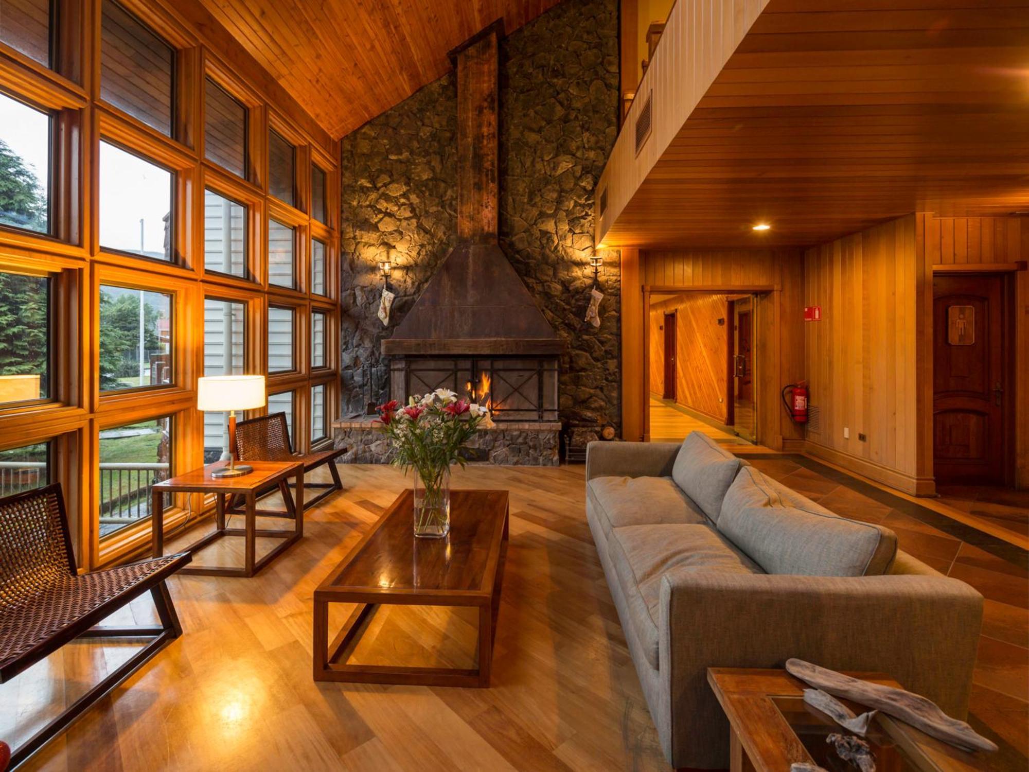 Loberias Del Sur Hotel Puerto Chacabuco Ngoại thất bức ảnh