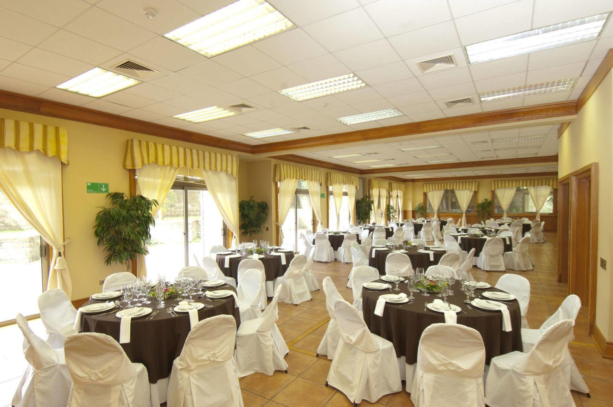 Loberias Del Sur Hotel Puerto Chacabuco Ngoại thất bức ảnh