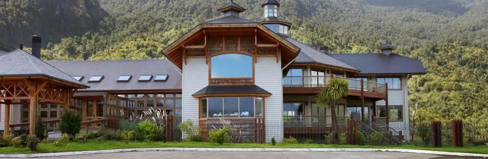 Loberias Del Sur Hotel Puerto Chacabuco Ngoại thất bức ảnh