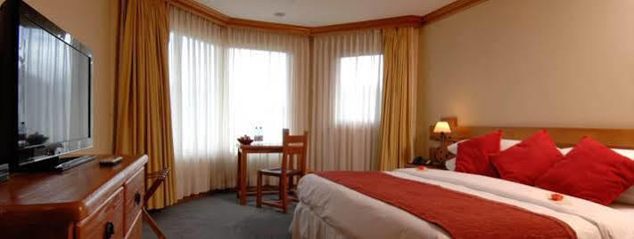 Loberias Del Sur Hotel Puerto Chacabuco Ngoại thất bức ảnh